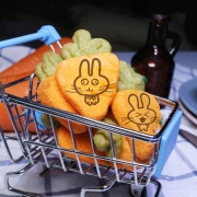 ki11death, radish cheese biscuit gift box (similar to the little bear biscuit text when I was a child) (with a gift box, suitable for sharing with colleagues, friends and family) [designed by 大],