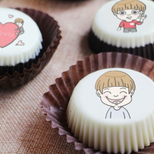 Chris, 6 pieces of chocolate Oreo biscuits (with a gift box, suitable for sharing with colleagues, friends and family) [designed by 晨起画],