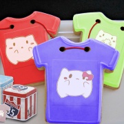 Tata 啾恋喵, Tandora biscuits for salivation (with gift box) (receive salivation to ensure that the child has enough food and clothing) (12 pieces in a box, with red thread & piercing) [designed by Tata 啾恋喵],