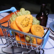 mrstina_design, Carrot Cheese Biscuit Gift Box (similar to the little bear biscuits when I was young) (with a gift box, suitable for sharing with colleagues, friends and family) [designed by Mrs.Tina ],