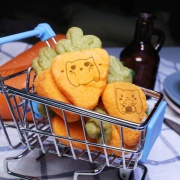 Tata Chiu Lian Miao, Carrot Cheese Biscuit Gift Box (similar to the little bear biscuit Wen Qing style when I was a child) (with a gift box, suitable for sharing with colleagues, friends and family) [designed by Tata Chiu Lian Miao],