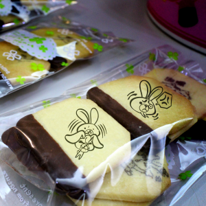 nowdaiyodom, rabbit tea bag chocolate biscuits (similar to the little bear biscuits when I was young) (with a gift box, suitable for sharing with colleagues, friends and family) [designed by Ugly three sisters],