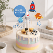 鋼彈, 與手工甜點對話的SUSAN, dessert365, 手工甜點娘娘專送平台, 漫漫手工甜點市集, 幼稚園慶生, 冰淇淋蛋糕, 法式甜點, 卡通蛋糕, 彩虹蛋糕, 寶寶蛋糕, 公主蛋糕, 生日蛋糕, 手工甜點, 宅配蛋糕, 週歲蛋糕, 母親節蛋糕, 父親節蛋糕, susan冰淇淋蛋糕評價, 彌月蛋糕, 慕斯蛋糕, 客製化蛋糕