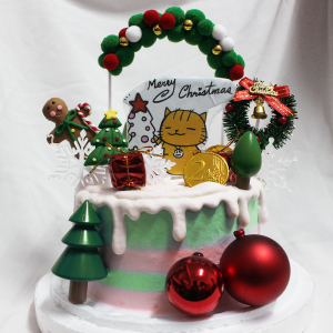 ORECAT我是貓,全台唯一可配送_冰淇淋千層蛋糕__聖誕快樂 ( 附上Orecat我是貓的插畫立牌、耶誕造景等 造型不定期調整*。.) (##也可不做冰淇淋 )...  ....(裝飾品如公仔或數位動畫影音等均為贈品不得轉售..平均哈根達斯蛋糕熱量的1/5台灣蛋糕的1/4)）送壞賠2倍詳情請見取貨方式內的娘娘專送的說明,