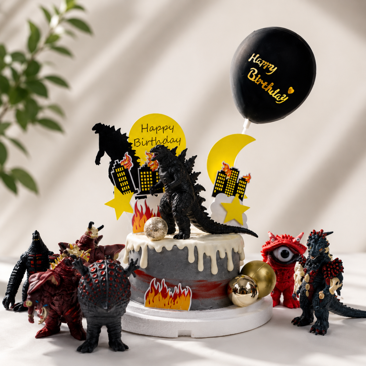 恐龍哥吉拉怪獸宇宙, Susan's Kitchen, 與手工甜點對話的SUSAN, dessert365, 這不是翻糖因翻糖不好吃, 幼稚園慶生, 冰淇淋蛋糕, 法式甜點, 卡通蛋糕, 彩虹蛋糕, 寶寶蛋糕, 公主蛋糕, 生日蛋糕, 手工甜點, 宅配蛋糕, 週歲蛋糕, 母親節蛋糕, 父親節蛋糕, susan冰淇淋蛋糕評價, 彌月蛋糕, 慕斯蛋糕