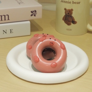 Fei Nanxue, Greedy Guts Cat