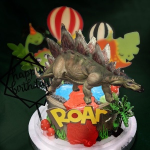 Susan Susan, Free Ice Cream Upgrade | Available Nationwide | Limited Quantity, Reservation Required | Delivery Within 24 Hours, Please Call 0227945616 X Motion Cake - Jurassic Triceratops (Dessert365's Exclusive World Patent "Motion Cake," featuring an ancient volcano dinosaur scene, optional physical dinosaur figurine included, designs are subject to change. Enjoy decorating with your child or birthday person for a celebratory time.) by SUSAN, a conversationalist with handmade desserts - Specializing in birthday cakes, ice cream cakes, customized cakes, French tarts, and other handmade desserts | #*。.) ##... ....####,